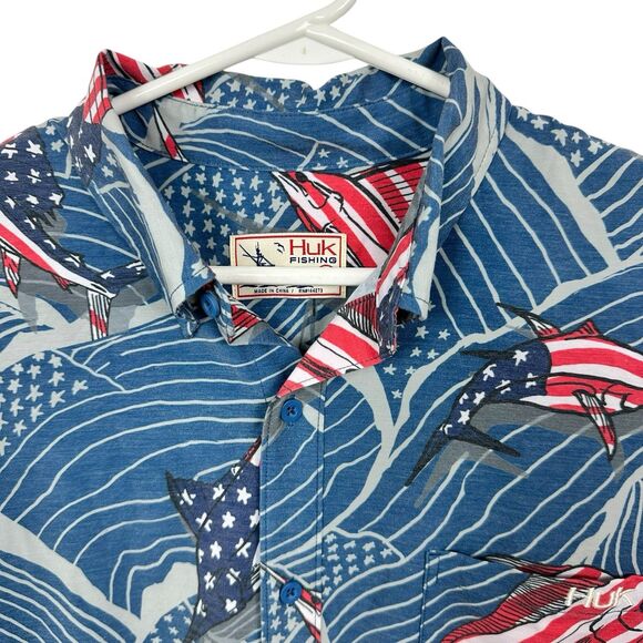 HUK Fishing Shirt Button Down USA Patriotic Sport Fish Mens Sz L Blue Red White - Picture 2 of 8